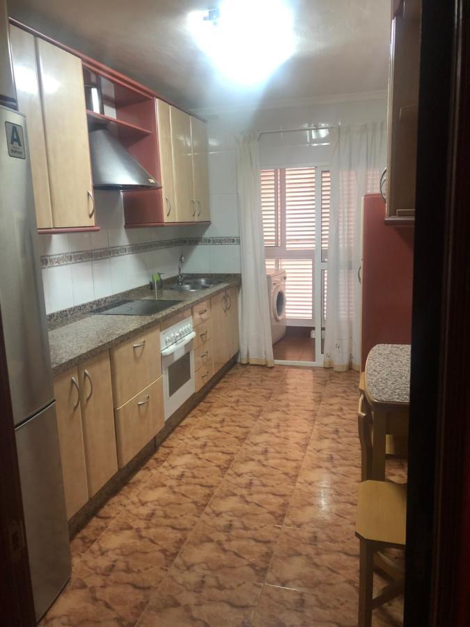 Piso En Pedregalejo A 50M De La Playa. Apartment Malaga Bagian luar foto