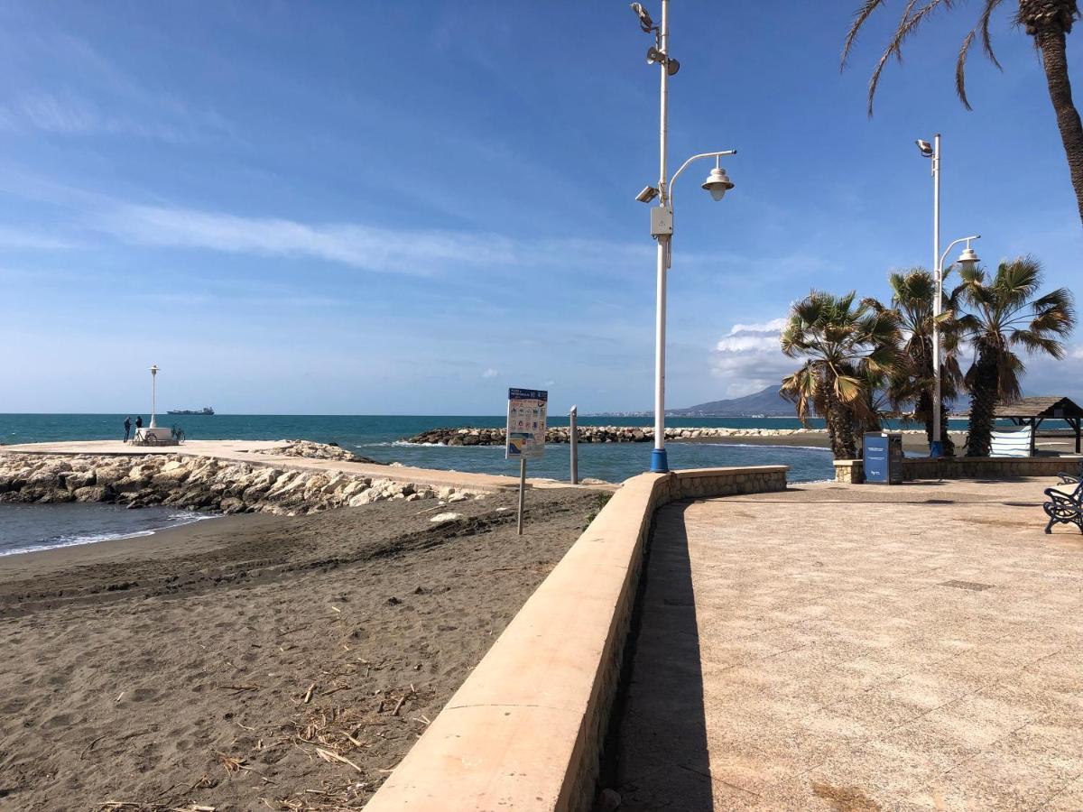 Piso En Pedregalejo A 50M De La Playa. Apartment Malaga Bagian luar foto